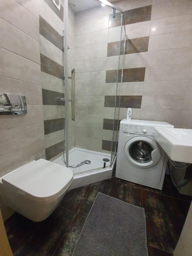 Avalon На Чорновола Apartment Liov Exterior foto